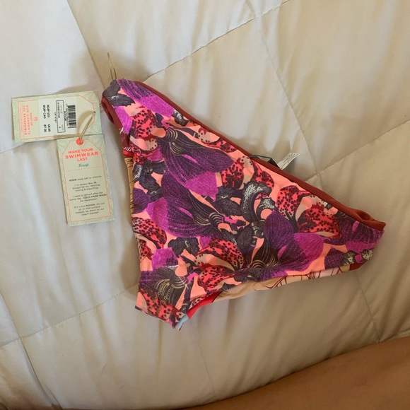 Maaji Reversible Bikini Bottoms - Picture 2 of 5